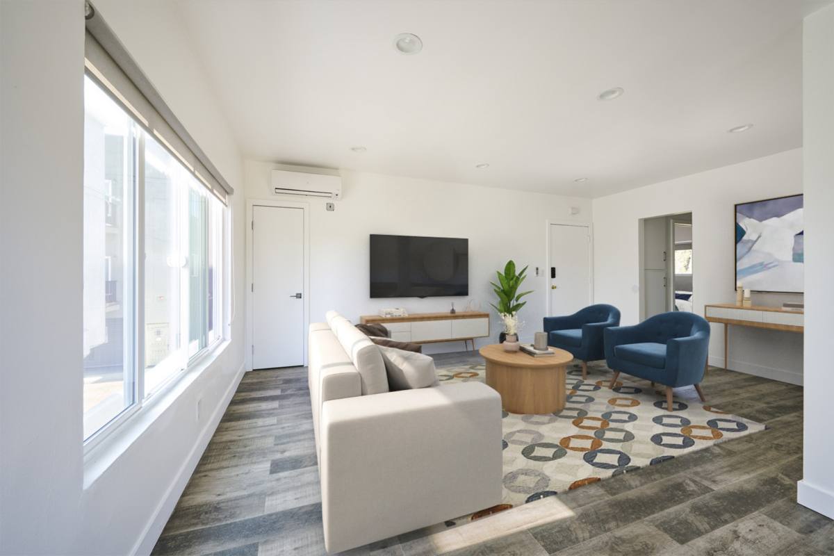 Apartment for rent at 1333 W 36th Place #3, Los Angeles, CA 90007