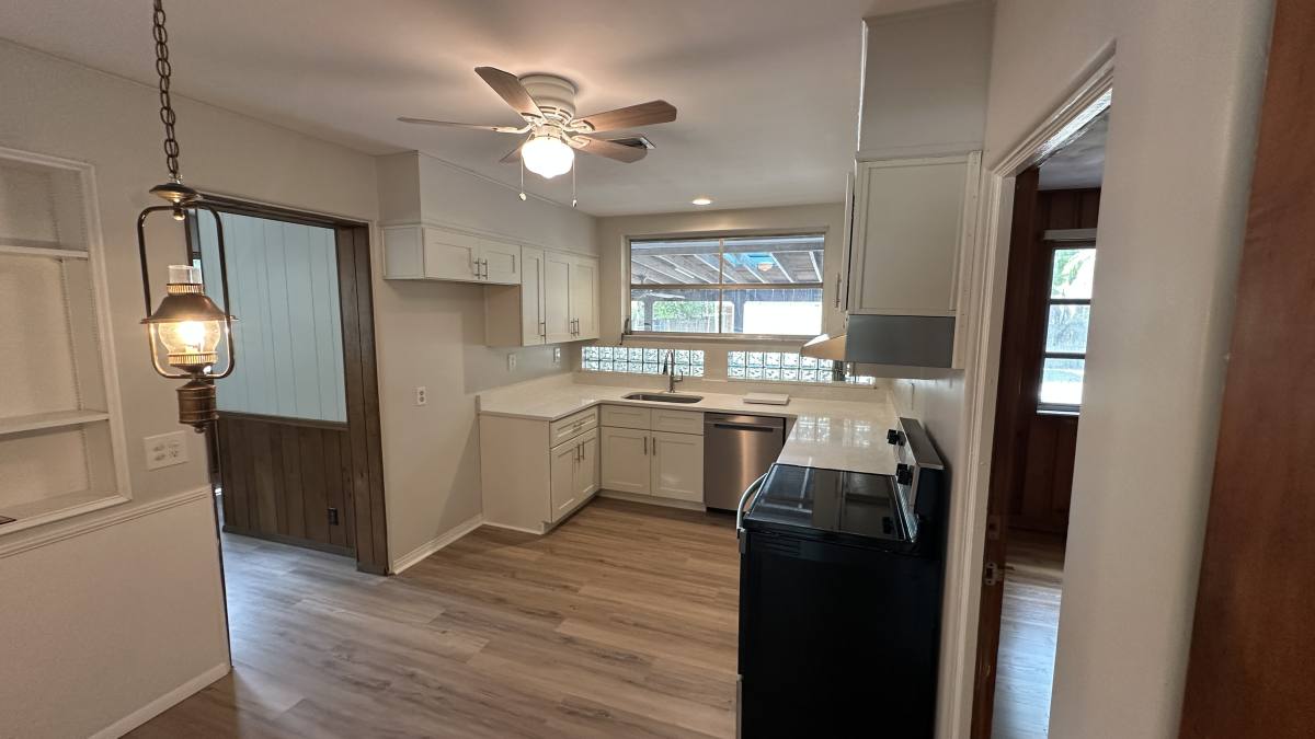 House for rent at 1166 Australia Ave, Daytona Beach, FL 32114