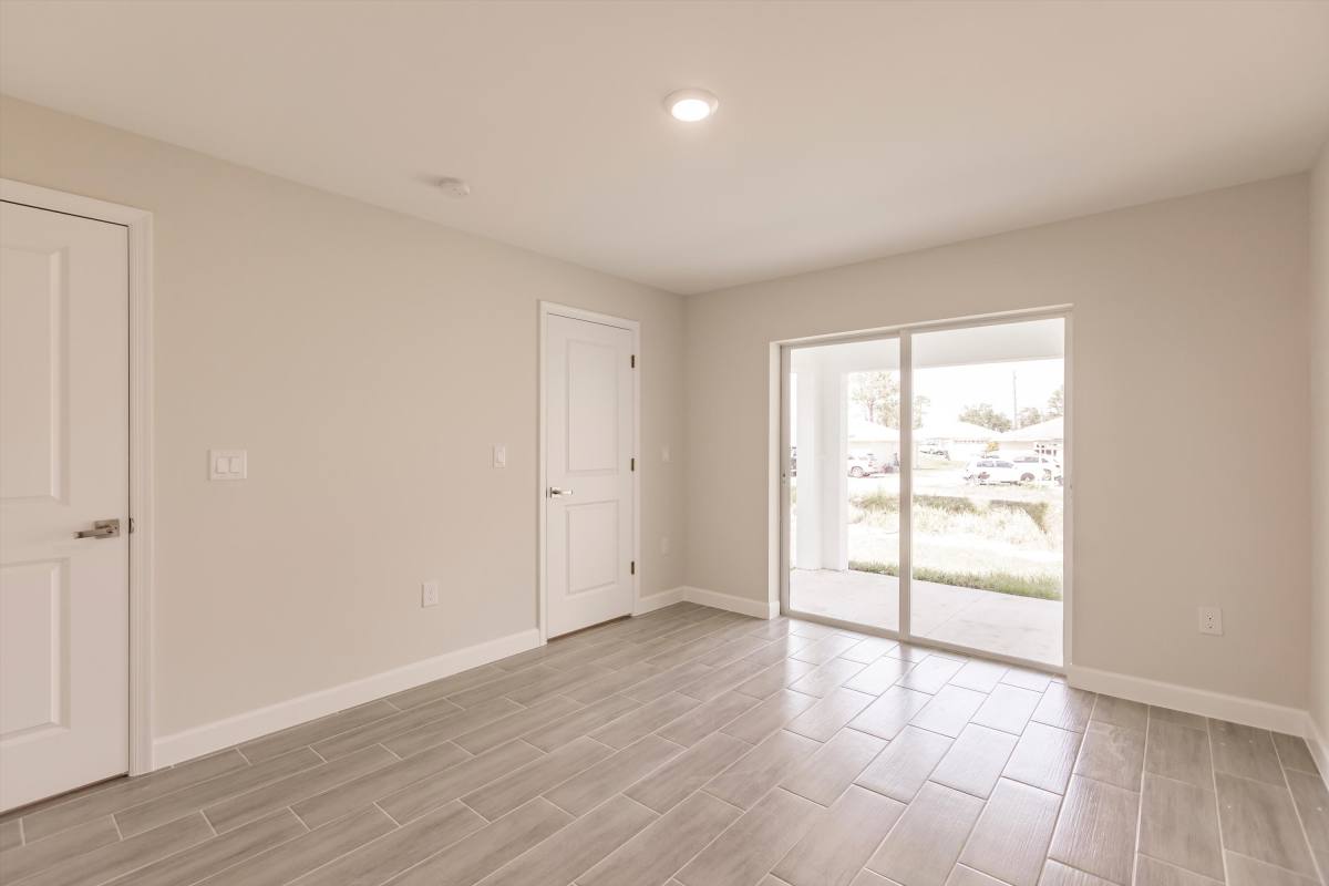Townhouse for rent at 4780 15th St SW, Lehigh Acres, FL 33973