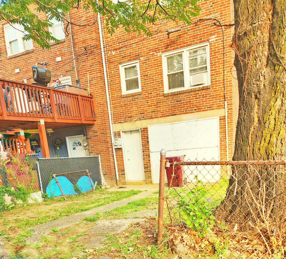 Townhouse for rent at 2601 N Heald St, Wilmington, DE 19802