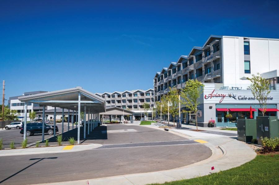 Apartment for rent at Farmers Park, 2144 E Republic Rd, Springfield, MO 65804