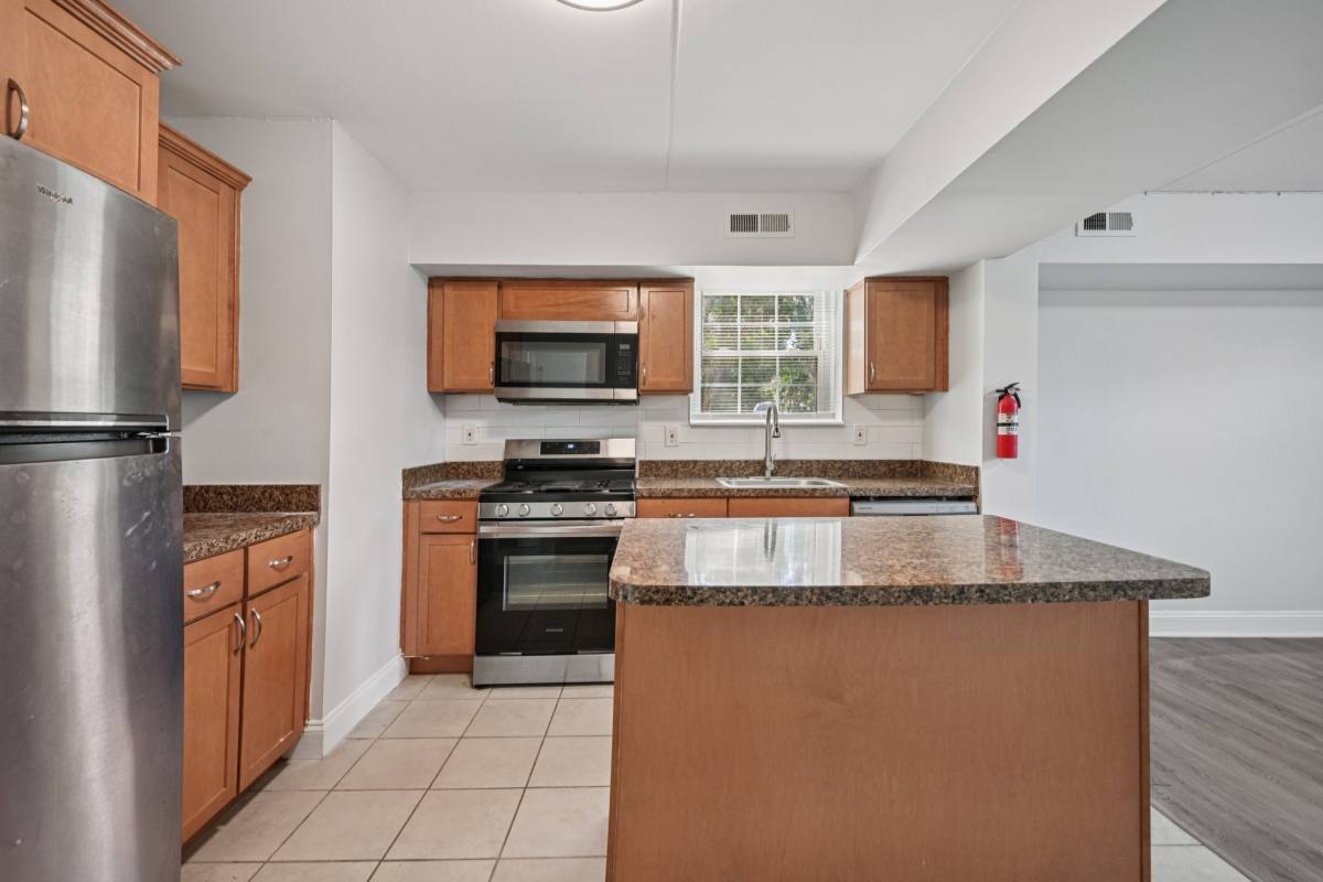 Apartment for rent at Stone Hill, 532 Brookhaven Rd, Brookhaven, PA 19015