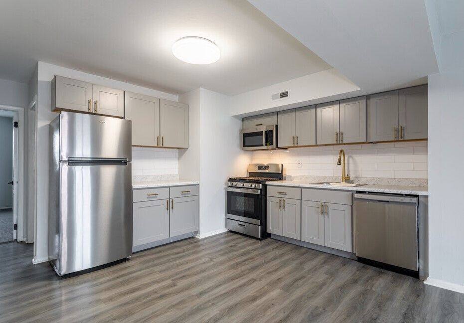 Apartment for rent at Stone Hill, 532 Brookhaven Rd, Brookhaven, PA 19015