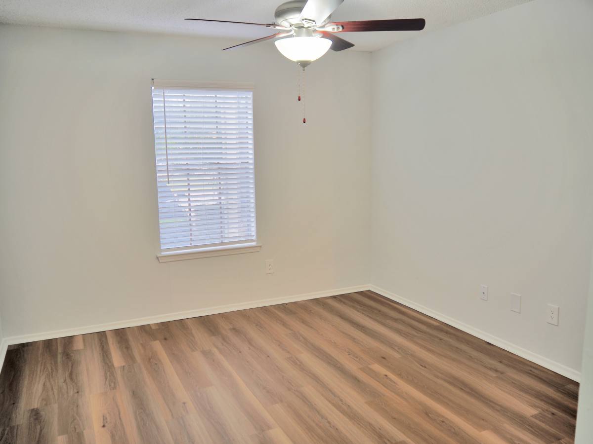 Apartment for rent at Villa Del Mar, 5234 Villa Del Mar Ave, Arlington, TX 76017
