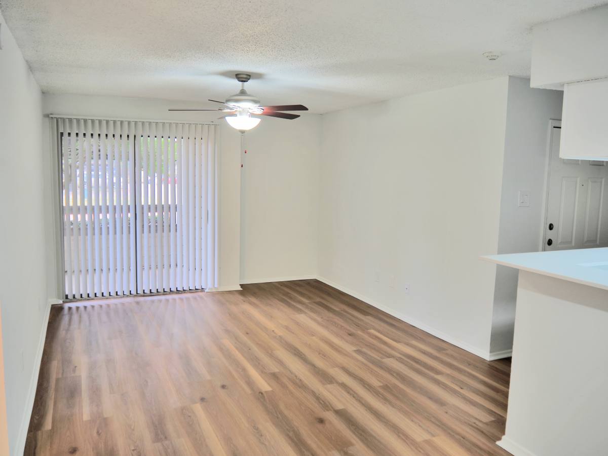 Apartment for rent at Villa Del Mar, 5234 Villa Del Mar Ave, Arlington, TX 76017