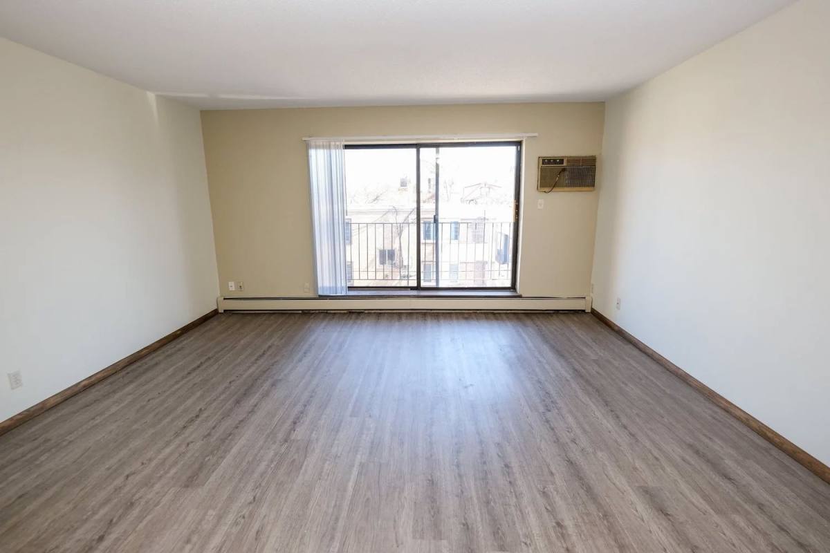 Apartment for rent at Dupont Ave 3513, 3513 Dupont Ave S, Minneapolis, MN 55408