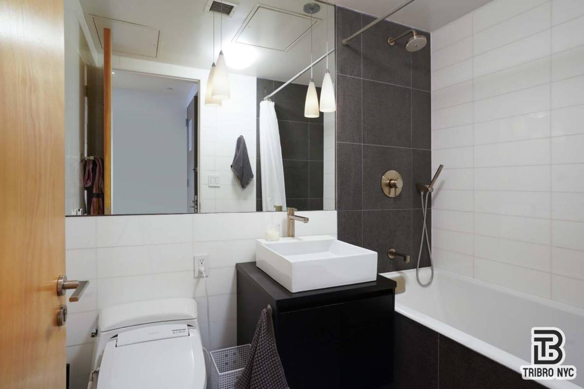 Apartment for rent at 77 Reade St #4D, New York, NY 10007
