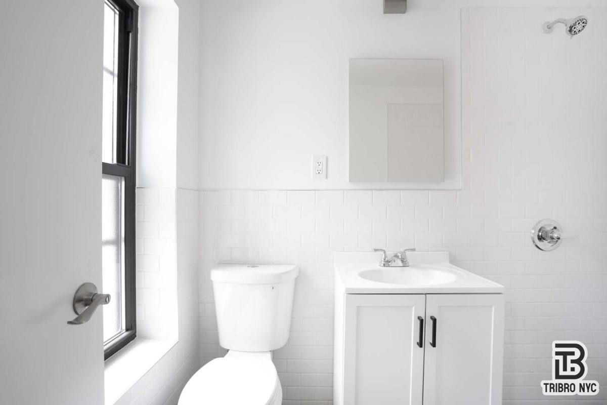 Apartment for rent at 149 E 116th St #2D, New York, NY 10029