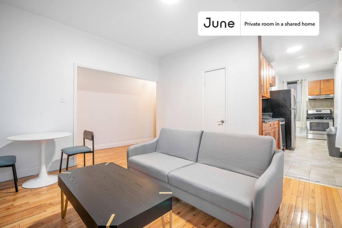 Apartment for rent at 81 W 124th St #A, New York, NY 10027