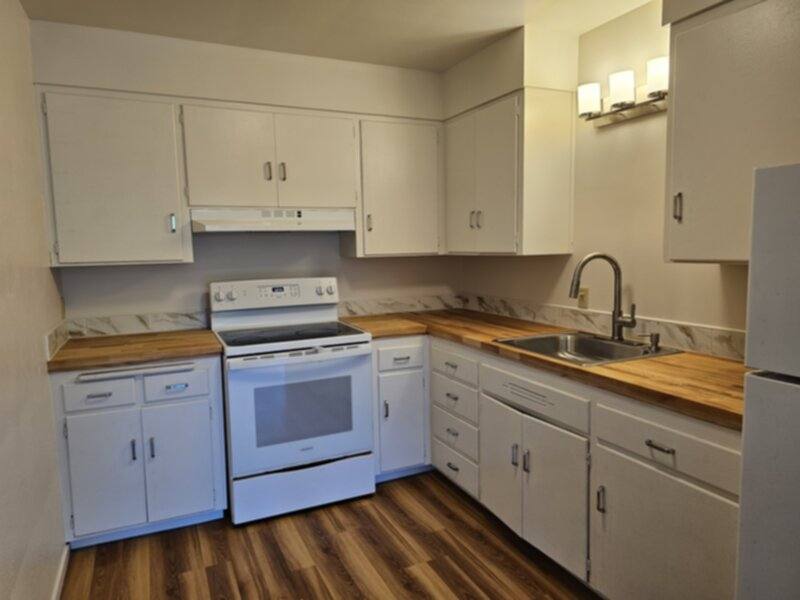 Apartment for rent at 435 Washington St, Santa Cruz, CA 95060