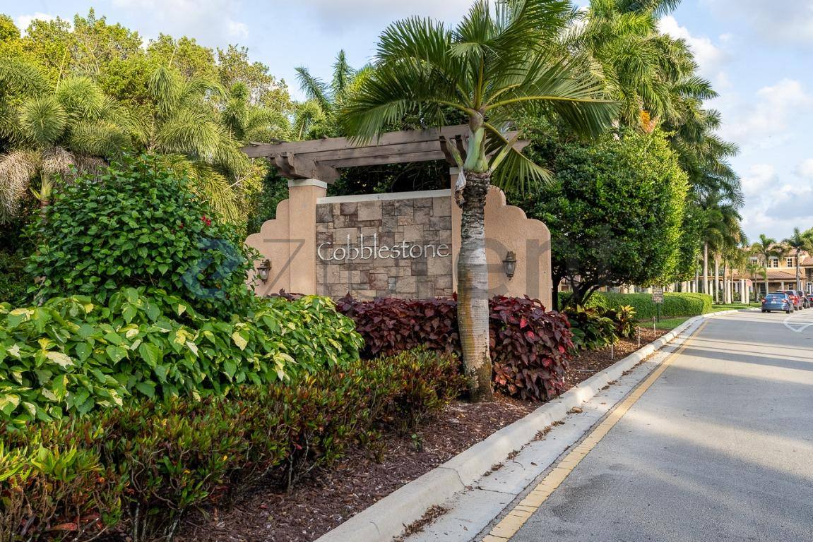 Townhouse for rent at 708 SW 147th Ave, Hollywood, FL 33027