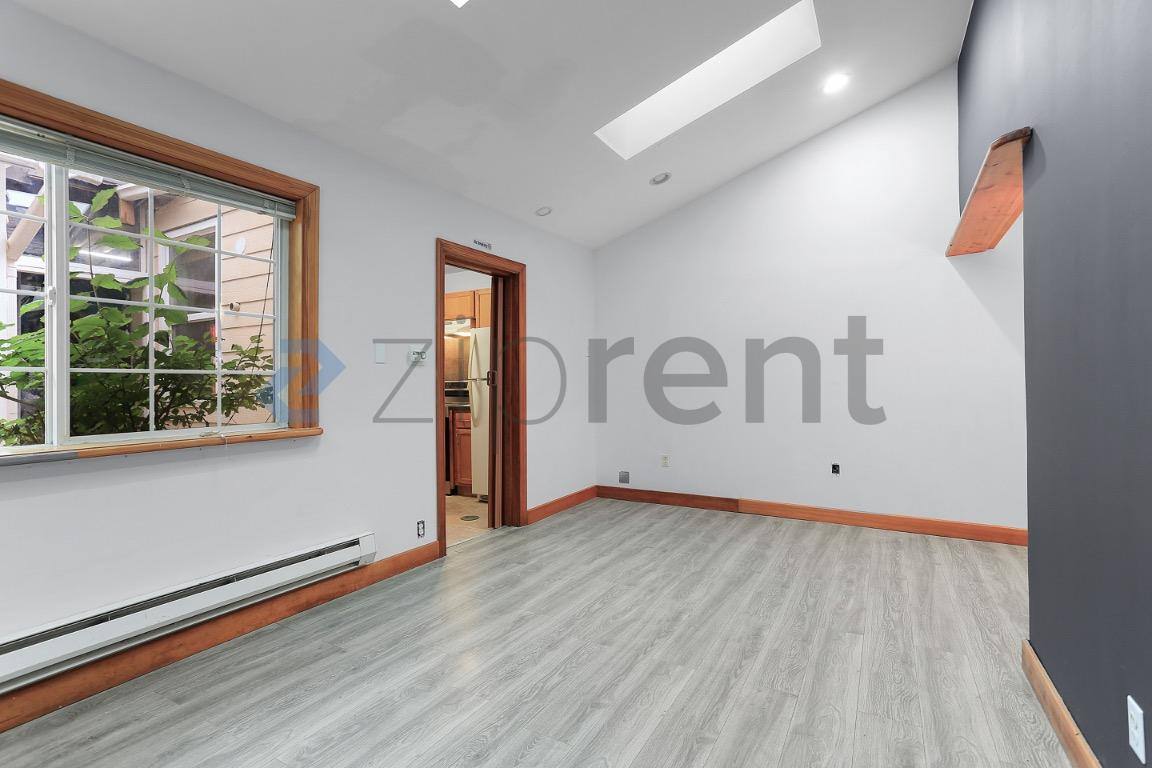 House for rent at 1202 NE 162nd St, Seattle, WA 98155