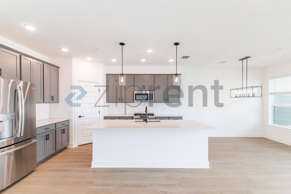 Townhouse for rent at 1016 Brickell Lp #B, Austin, TX 78744
