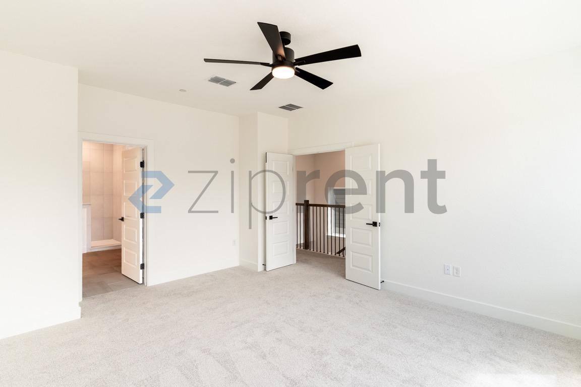 Townhouse for rent at 1016 Brickell Lp #B, Austin, TX 78744