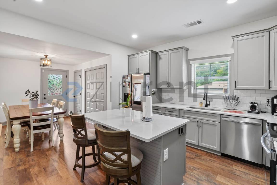 House for rent at 1934 Elizabeth St, Statham, GA 30666