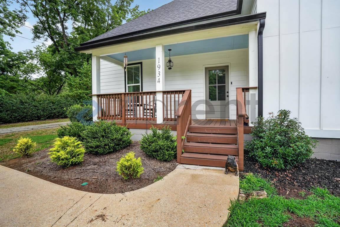 House for rent at 1934 Elizabeth St, Statham, GA 30666