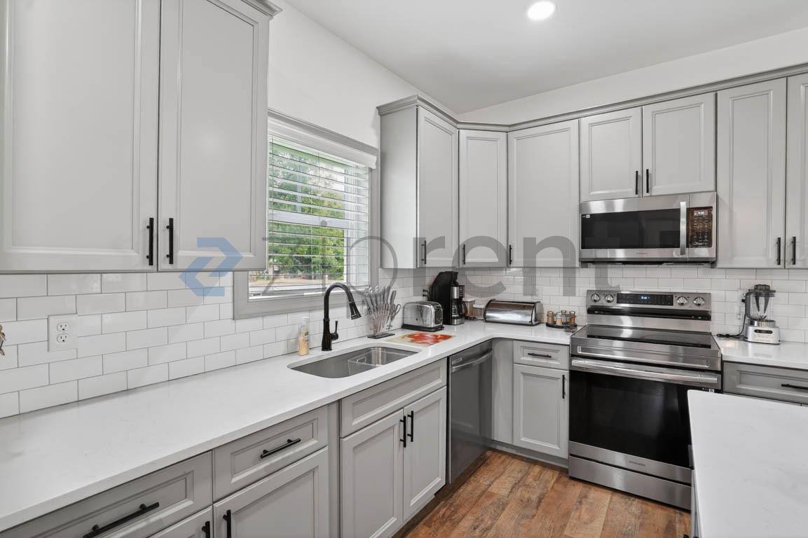 House for rent at 1934 Elizabeth St, Statham, GA 30666