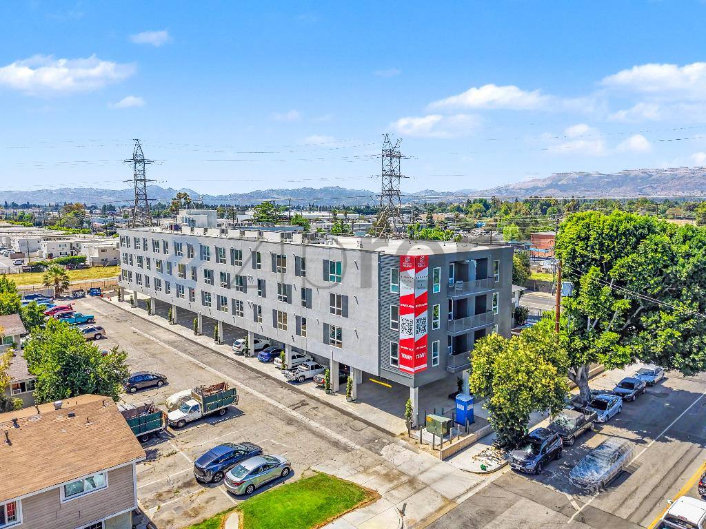 House for rent at 18900 Parthenia St #310, Northridge, CA 91324