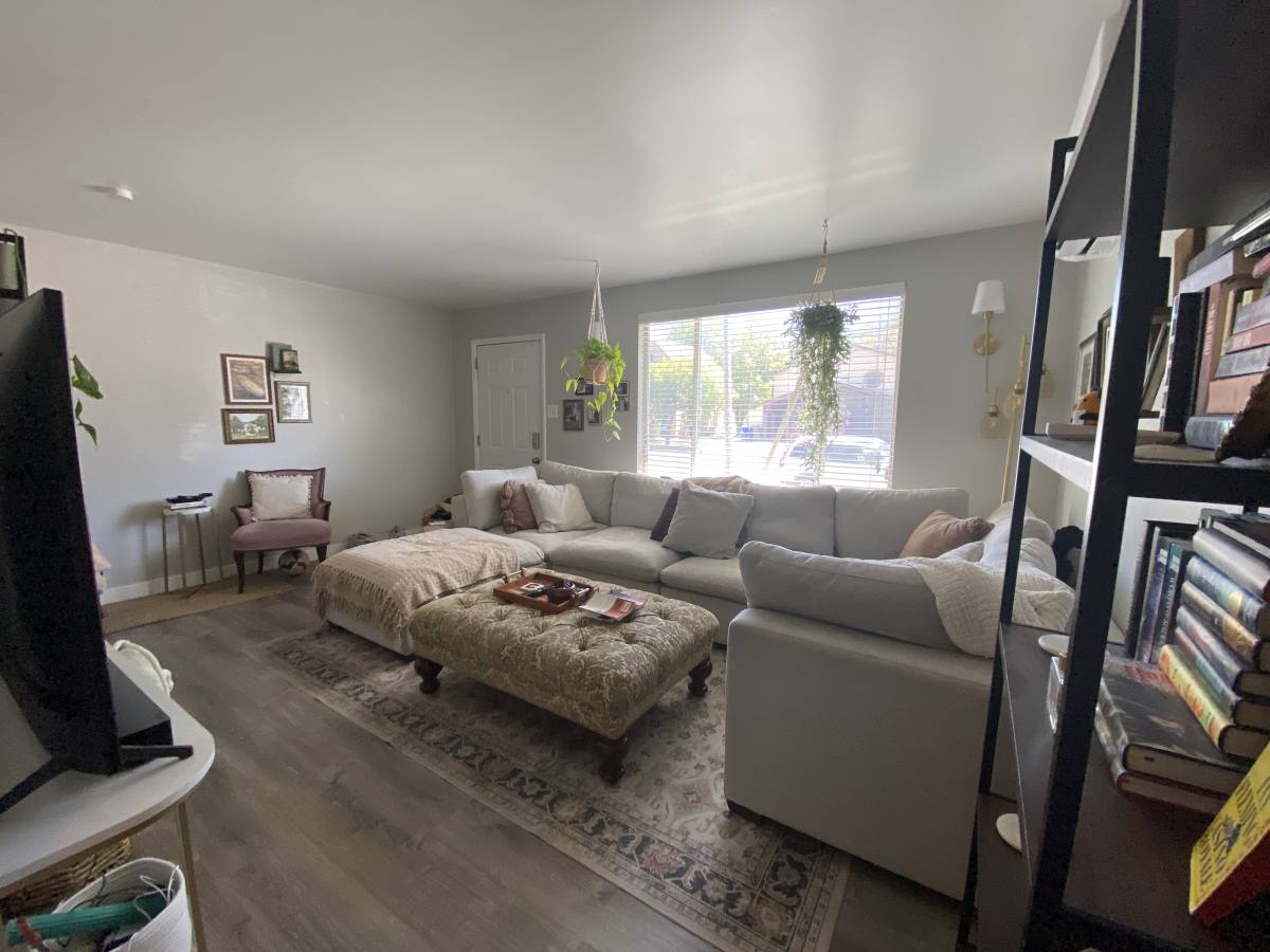 House for rent at 2960 S Adams St, Salt Lake City, UT 84115