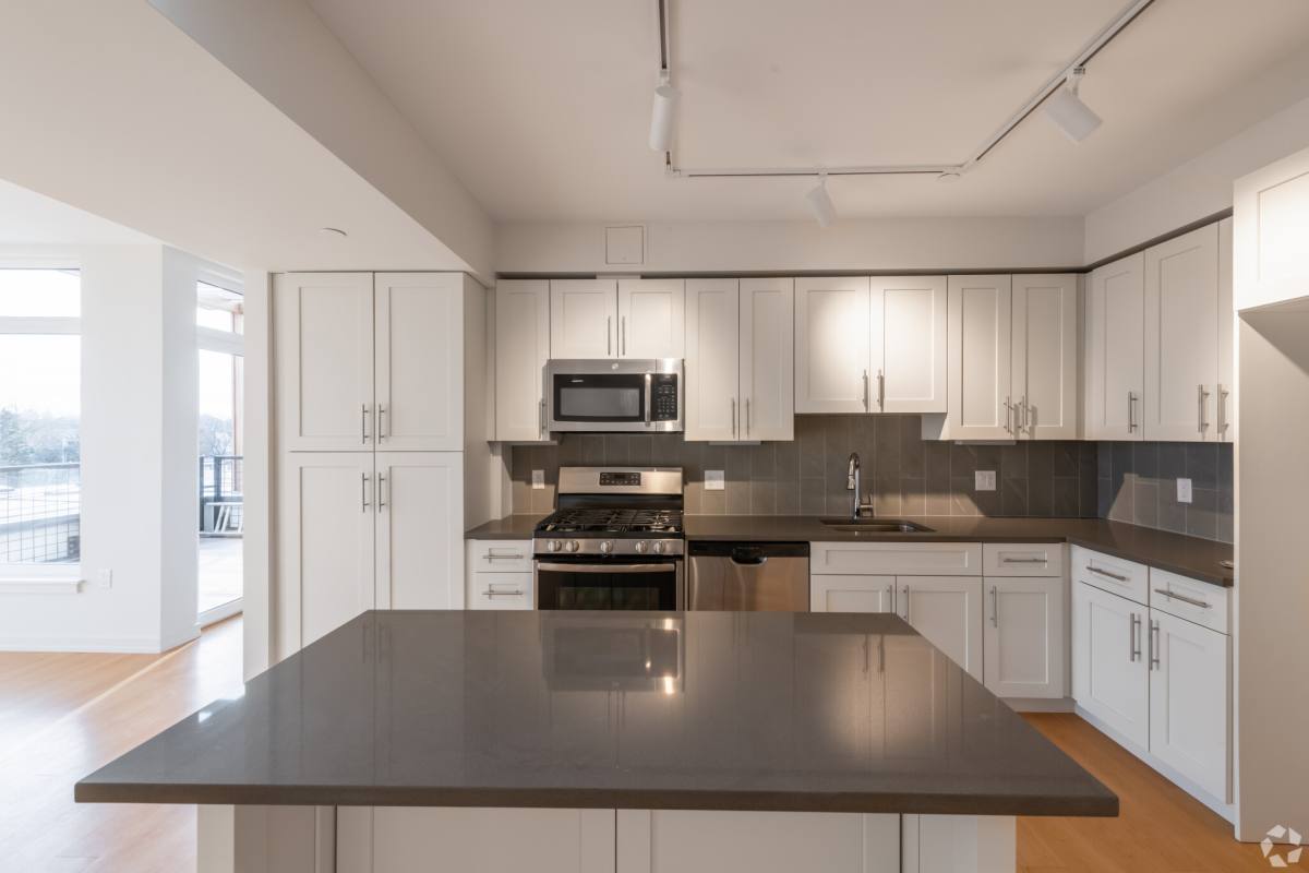 Apartment for rent at 77 New St, Cambridge, MA 02138