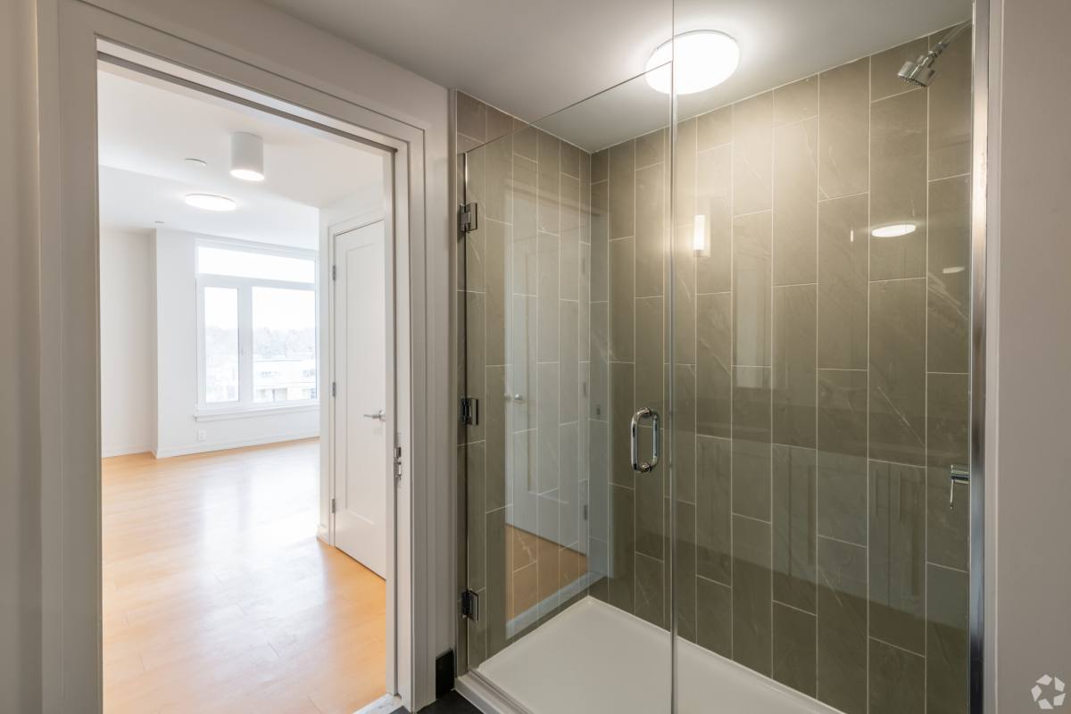 Apartment for rent at 77 New St, Cambridge, MA 02138