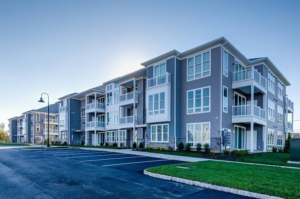 Apartment for rent at 2100 Haddonfield Rd, Pennsauken, NJ 08110