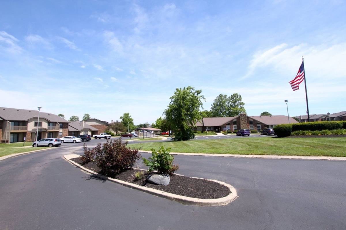 Apartment for rent at 1716 N Cross Lakes Circle, Anderson, IN 46012
