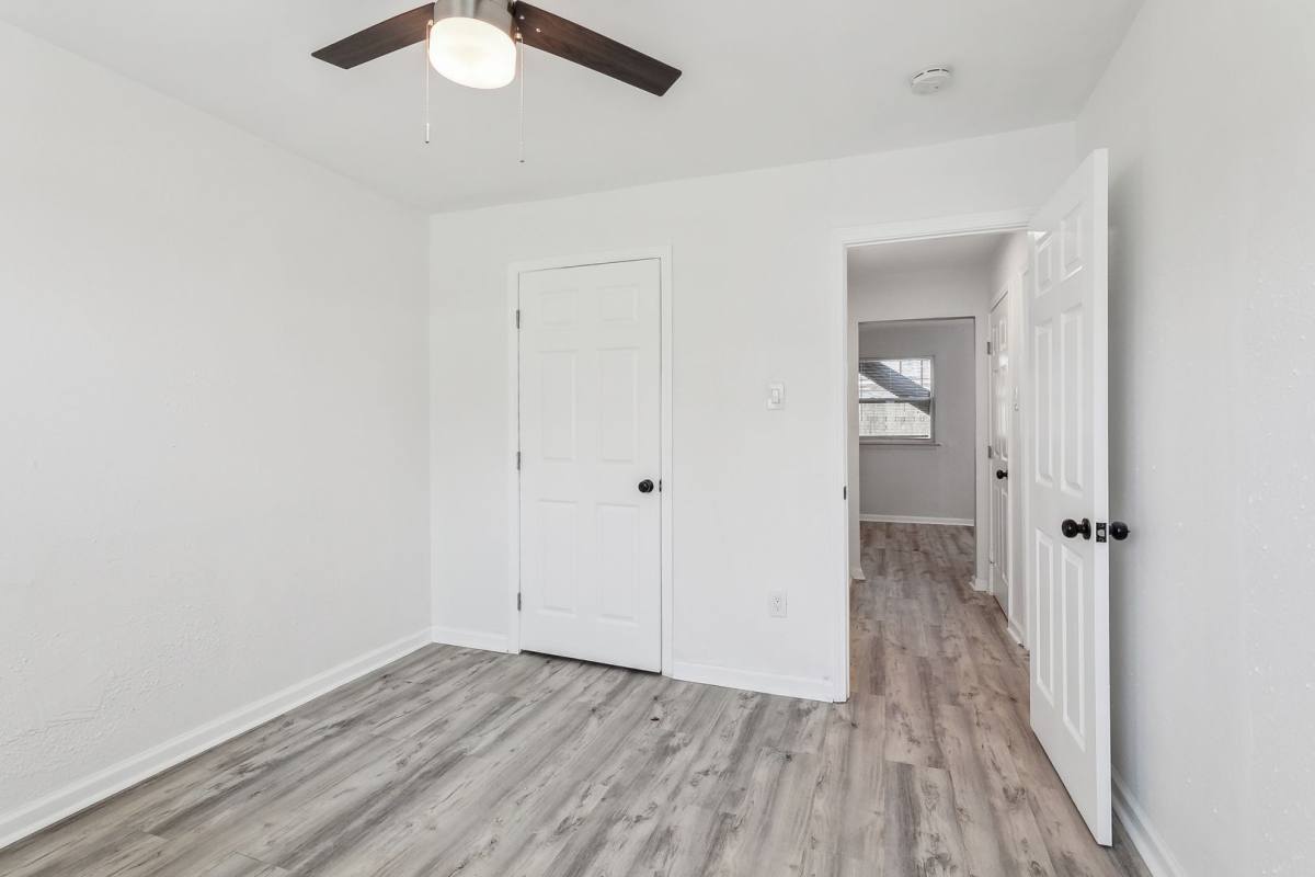Apartment for rent at 938 Brown Ave, Harvey, LA 70058