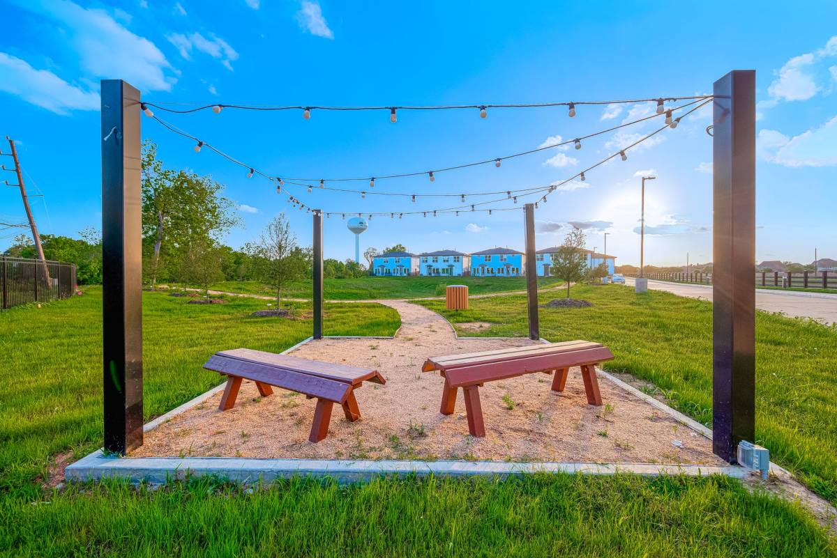 Townhouse for rent at 10719 Mason Rd, Richmond, TX 77406