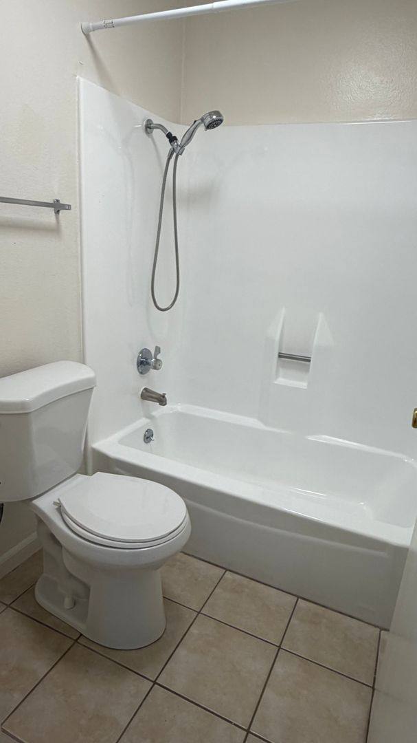 Apartment for rent at 3555 S Bascom Ave, Campbell, CA 95008