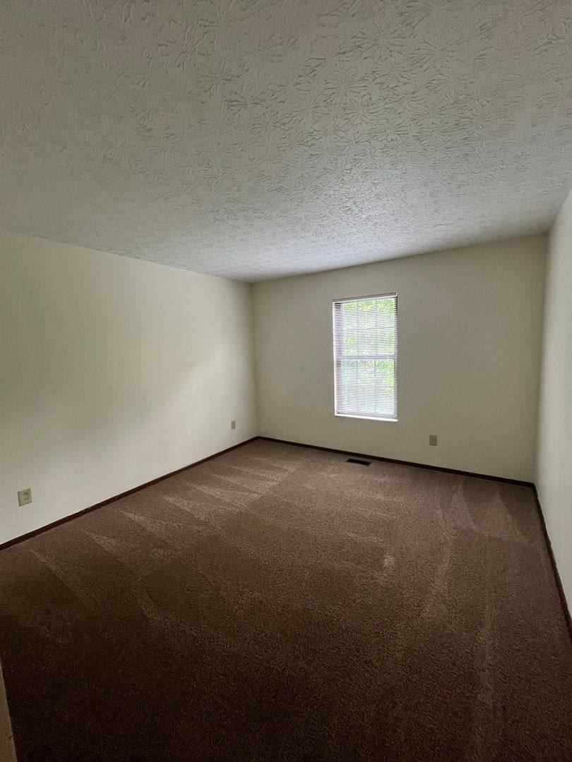 Apartment for rent at 8795 Creve Coeur Lane, Powell, OH 43065