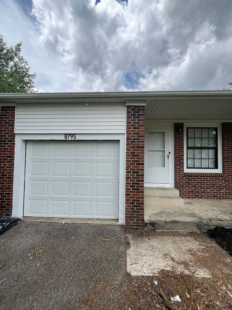 Apartment for rent at 8795 Creve Coeur Lane, Powell, OH 43065