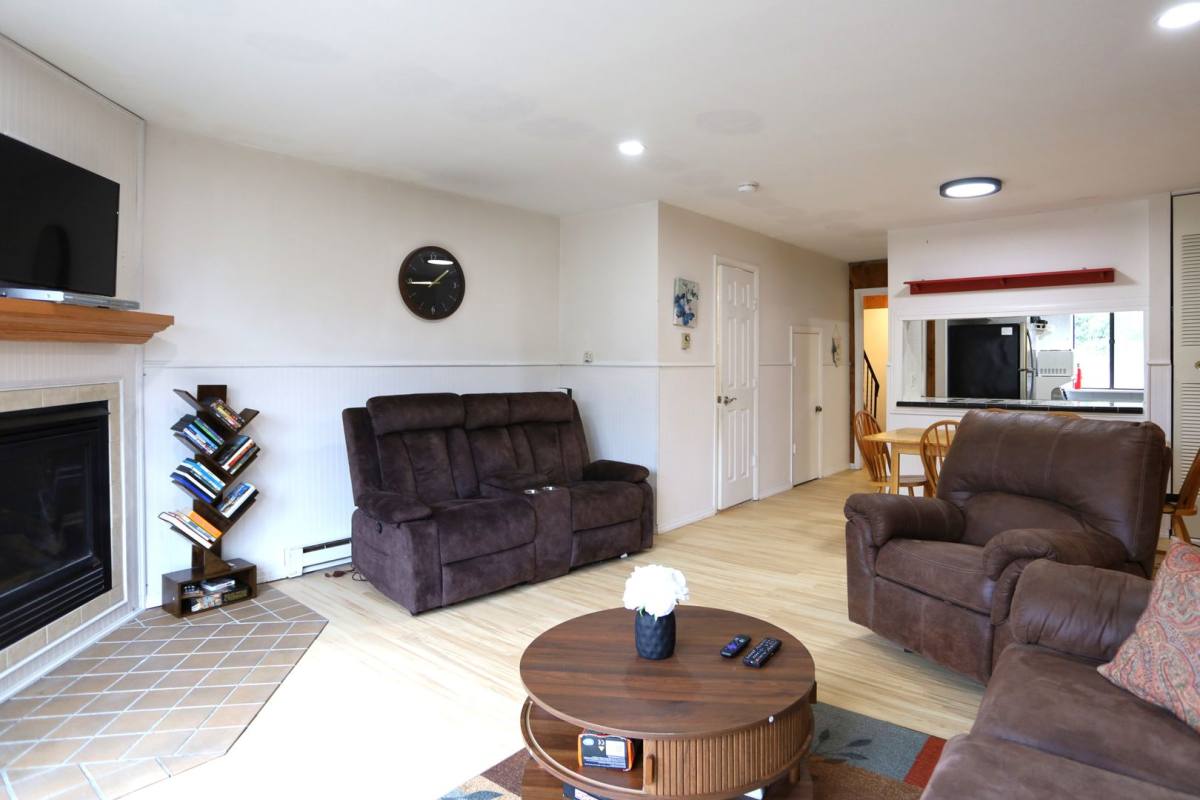 Apartment for rent at 3 Windsor Hill Way #D41, Waterville Valley, NH 03215