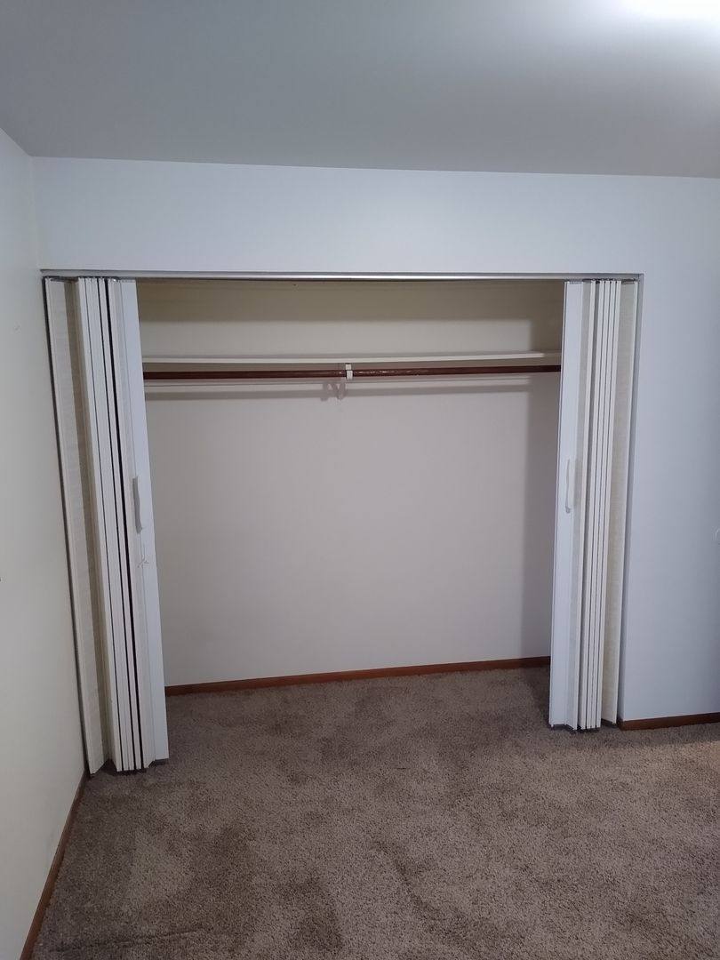 Apartment for rent at 616 Agate St, Astoria, OR 97103