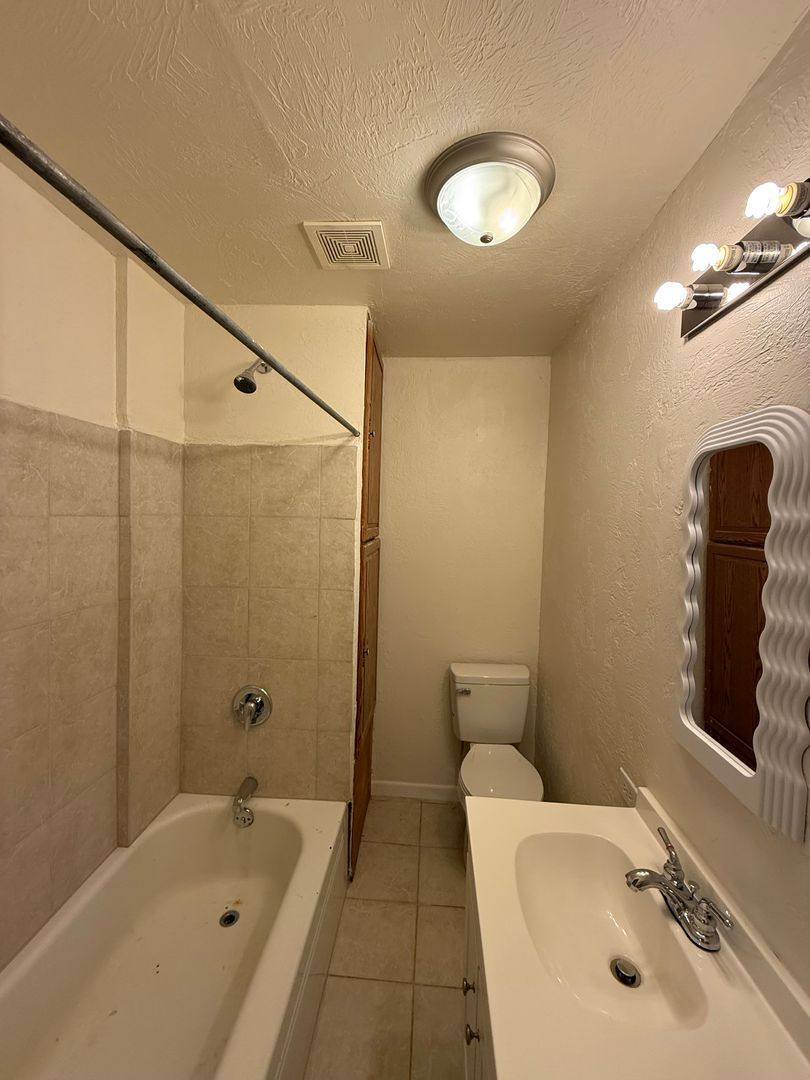 House for rent at 1702 E Brady, Clovis, NM 88101