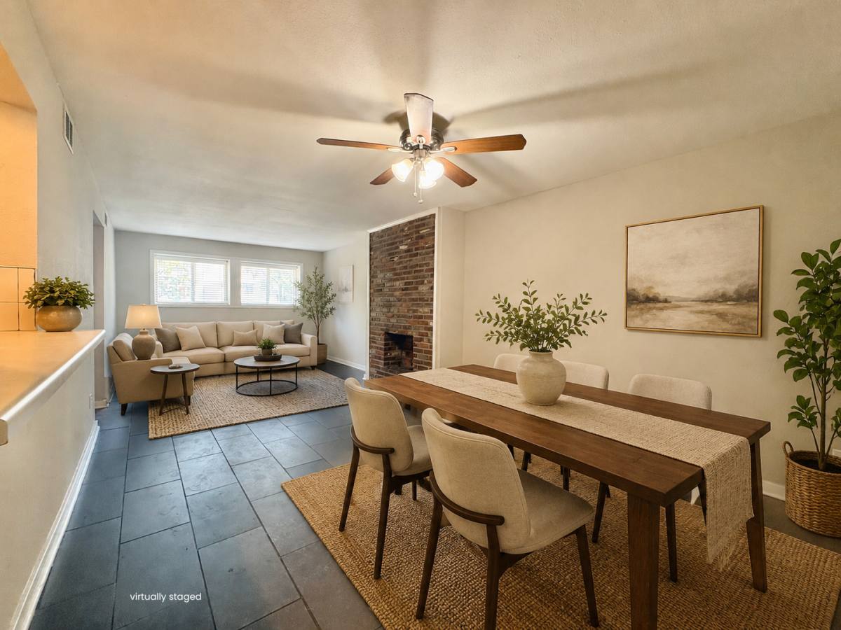 Apartment for rent at 3926-3934 Warwick Blvd, Kansas City, MO 64111