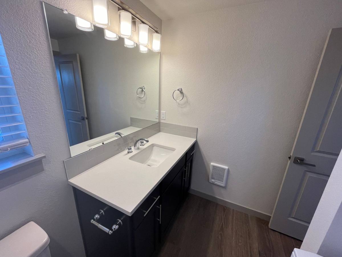 Townhouse for rent at 50 NE Cessna Dr, Bend, OR 97701