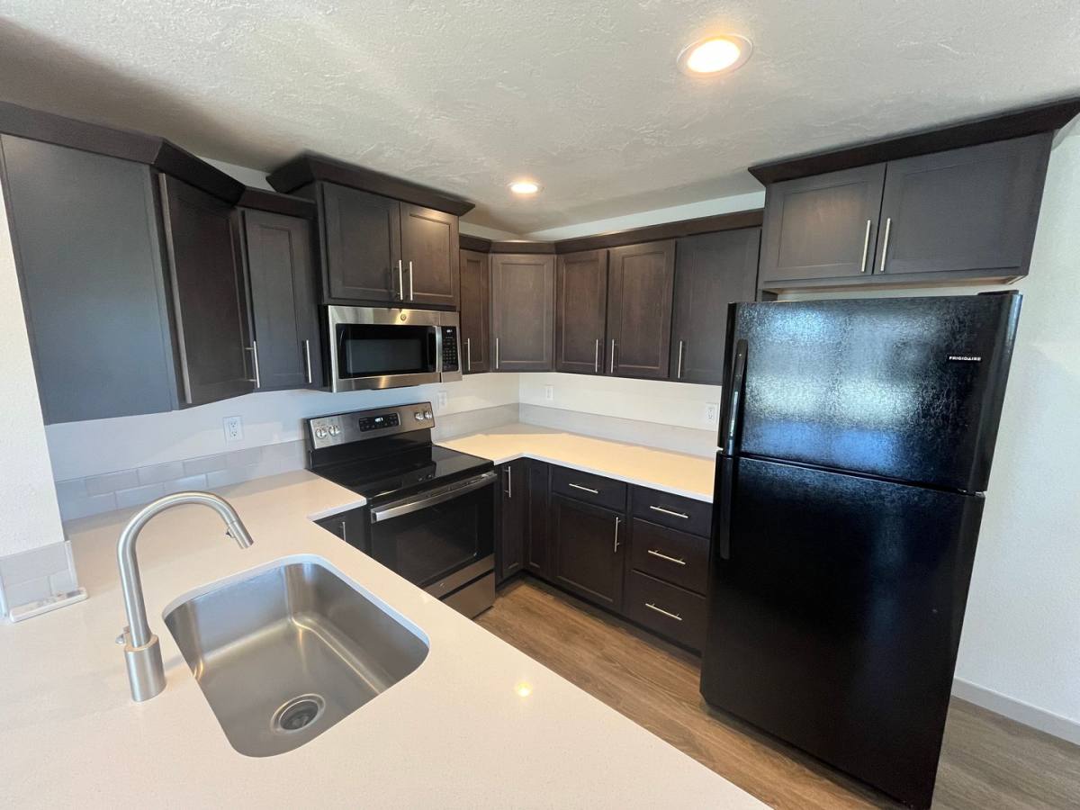 Townhouse for rent at 50 NE Cessna Dr, Bend, OR 97701