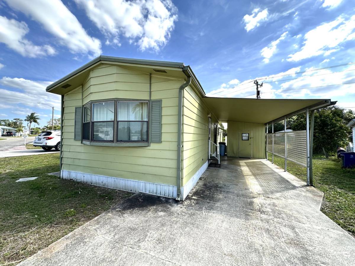 House for rent at 280 Flame Lane, North Fort Myers, FL 33917