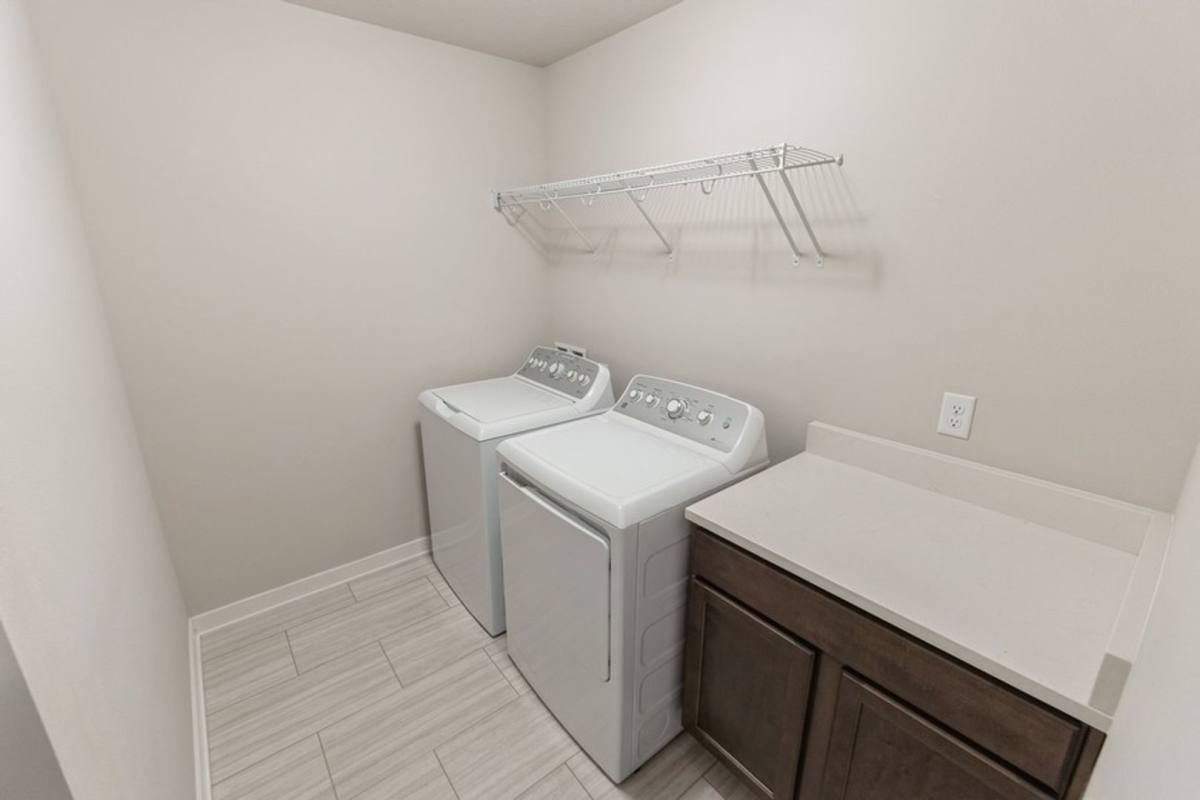 Townhouse for rent at 3101 NE 2nd Lane, Ankeny, IA 50021