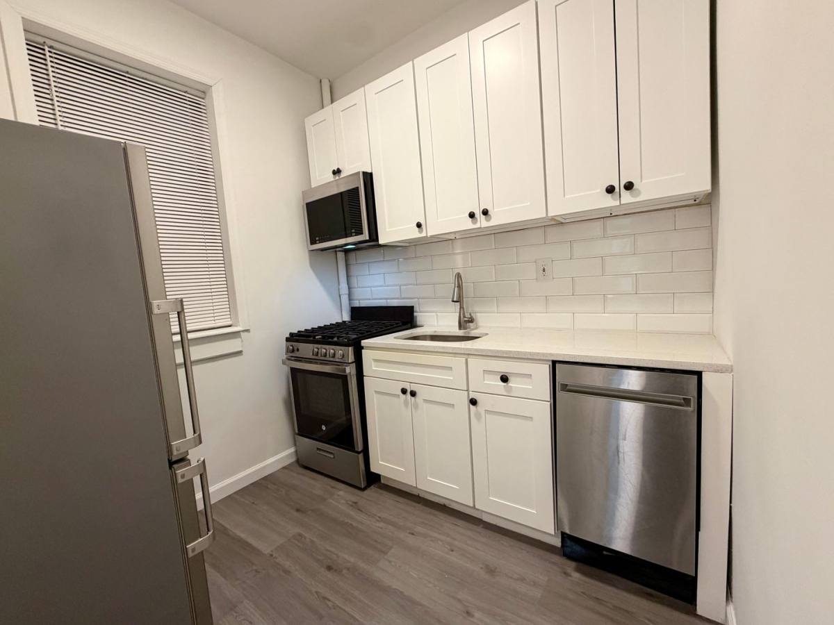 Apartment for rent at 710-712 Ninth Ave, New York, NY 10019