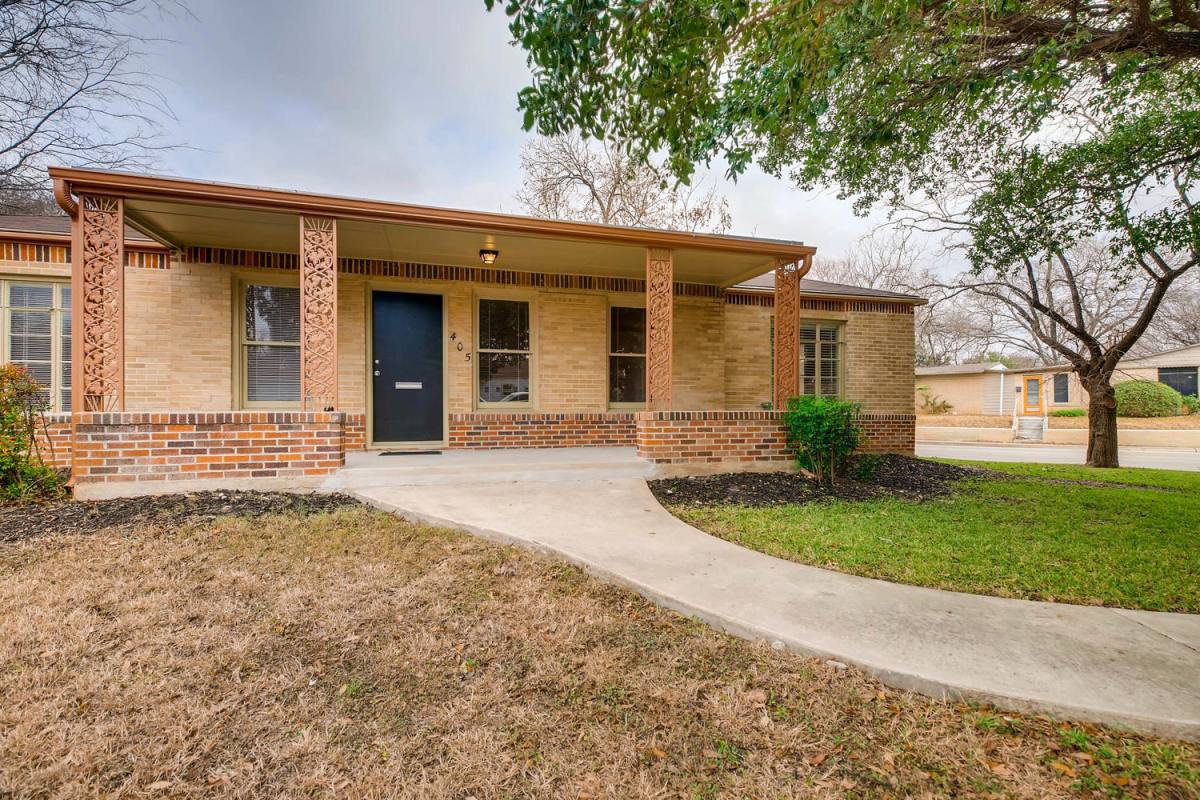 House for rent at 405 Quentin Dr, San Antonio, TX 78201