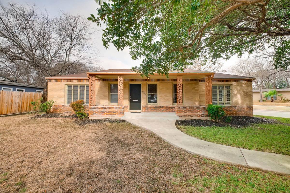 House for rent at 405 Quentin Dr, San Antonio, TX 78201
