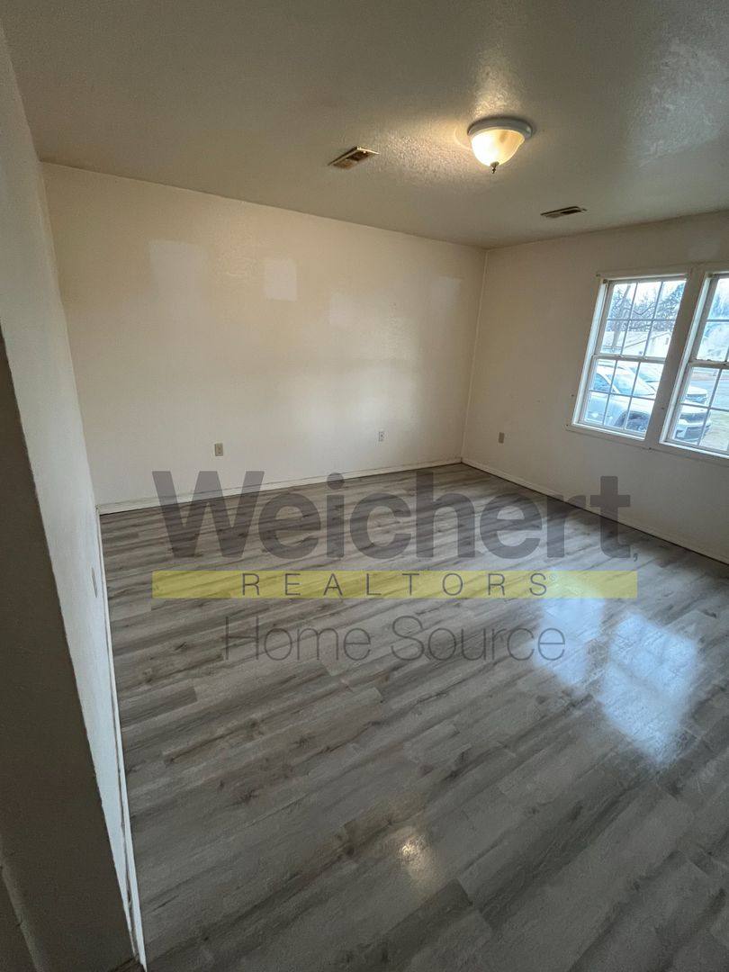 Apartment for rent at 1402-1404 Jones St, Corning, AR 72422
