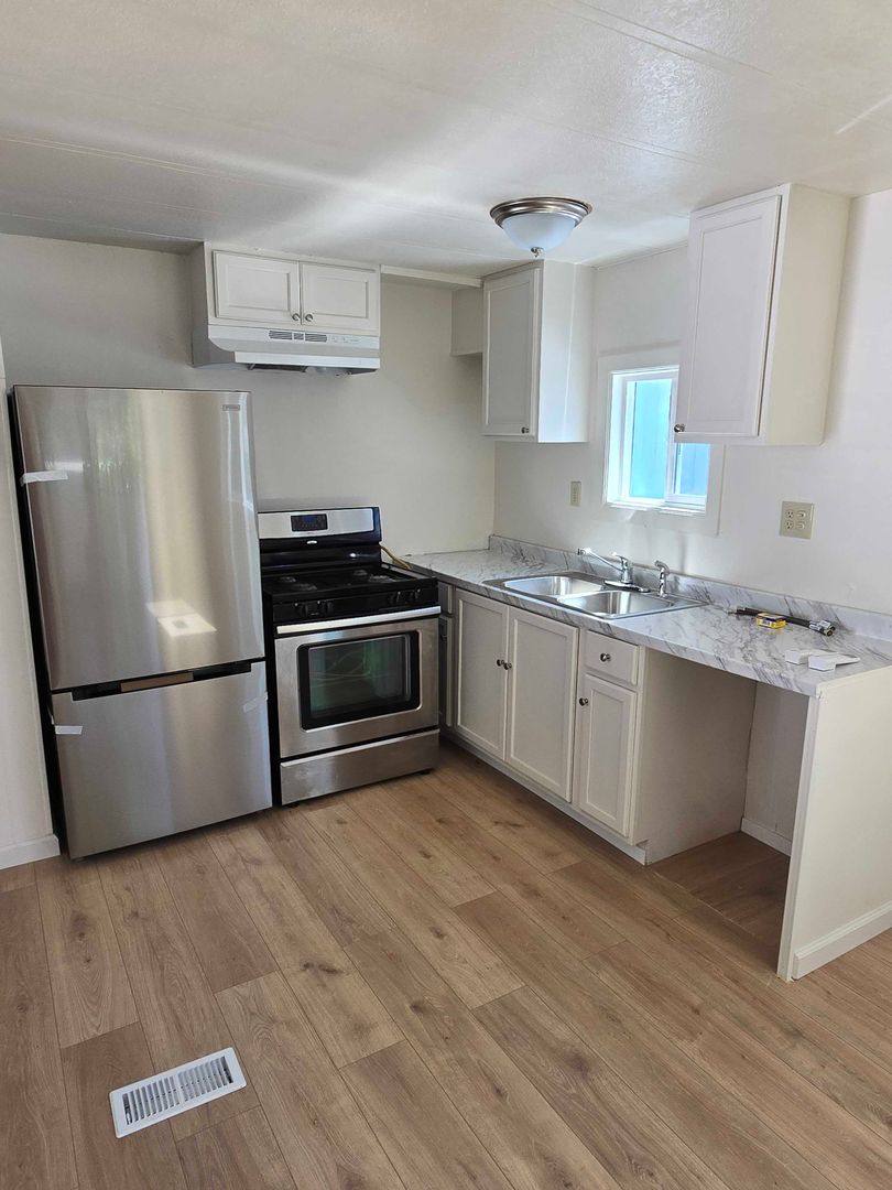 Apartment for rent at 639 Whiting St, Grass Valley, CA 95945