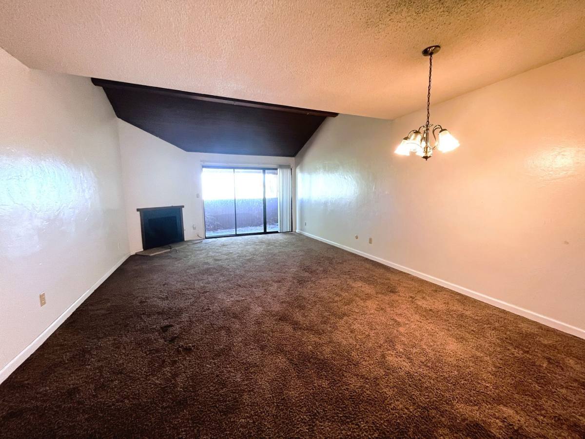 Apartment for rent at 2531 Olive St, Bakersfield, CA 93301