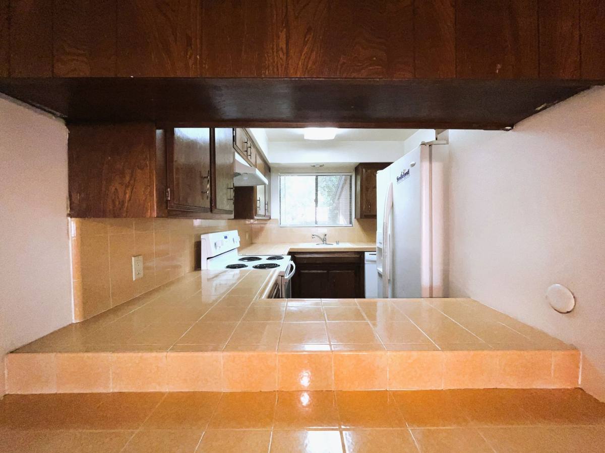 Apartment for rent at 2531 Olive St, Bakersfield, CA 93301