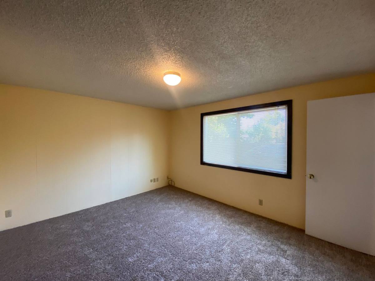 House for rent at 2469 Miami Lane, Eugene, OR 97403