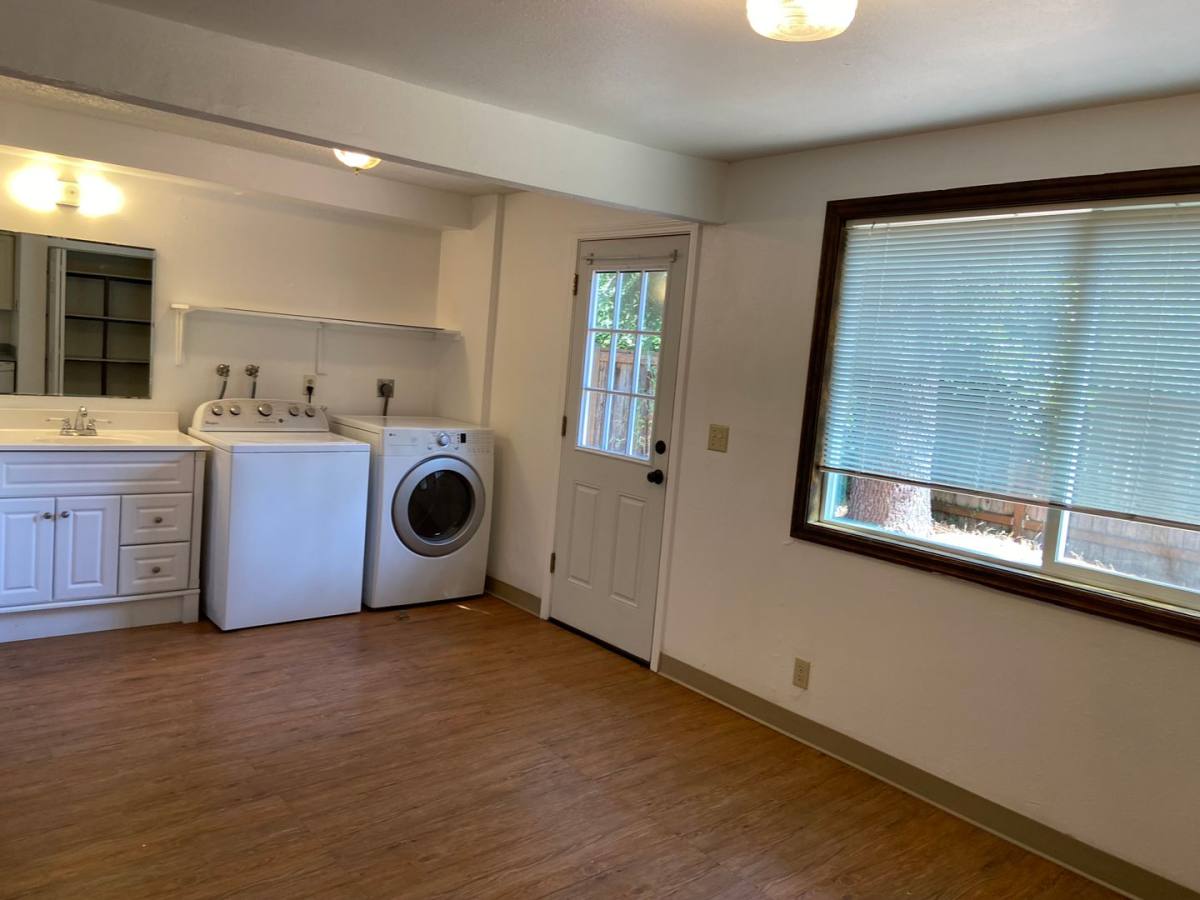 House for rent at 2469 Miami Lane, Eugene, OR 97403
