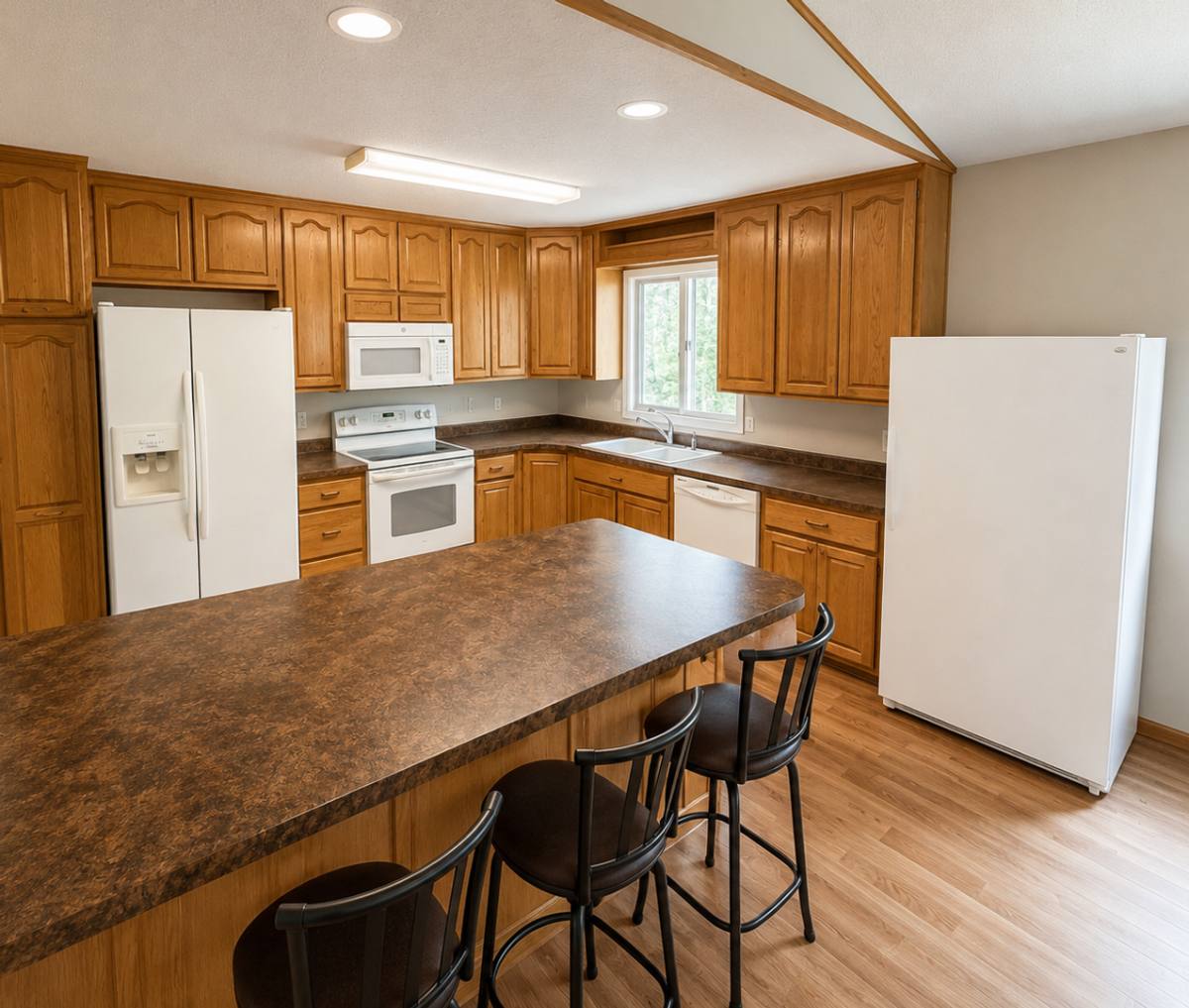 House for rent at 614 Pine St, Circle Pines, MN 55014